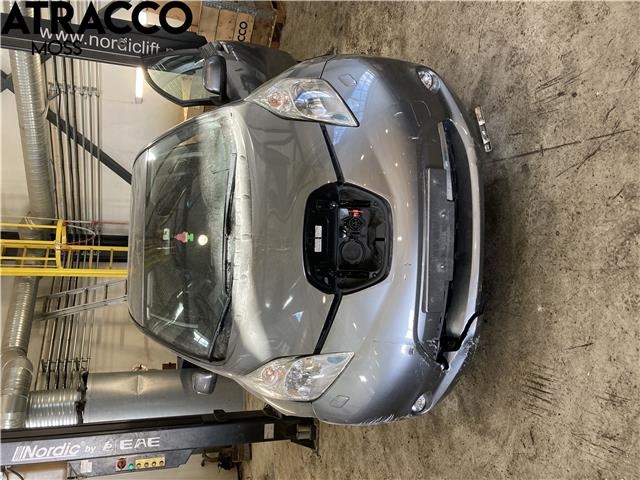 Nissan Leaf 2011-2017 (Type I) , Motorkode: EM57, Girkassekode: Automat