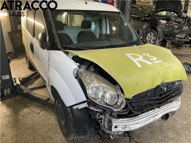 Opel Combo D 2012-2018 , Motorkode: A16FDH, Girkassekode: Manuell