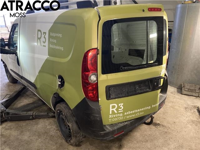 Opel Combo D 2012-2018 , Motorkode: A16FDH, Girkassekode: Manuell