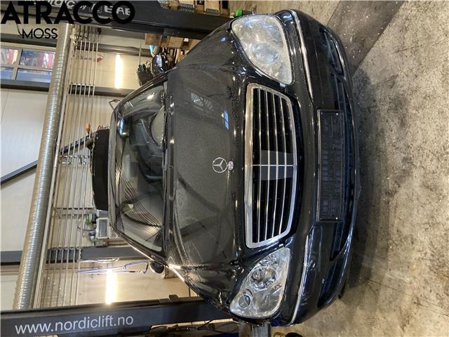 Mercedes S-Klasse 1999-2005 (W220) (W220), Motorkode: M113.966 M113.966, Girkassekode: 