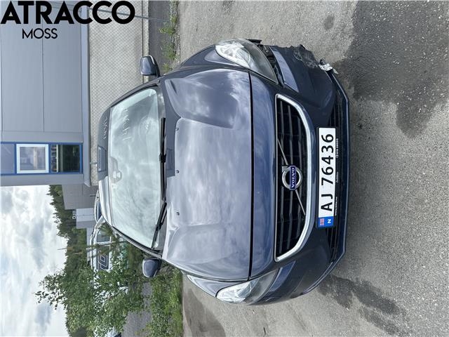 Volvo V40 2012-2019 , Motorkode: D4162T, Girkassekode: Manuell