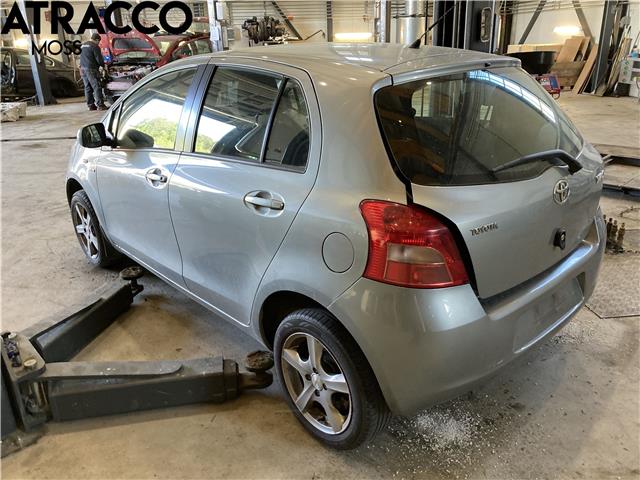 Toyota Yaris 2006-2009 (Type II, Fase 1) , Motorkode: 1ND-TV, Girkassekode: Manuell
