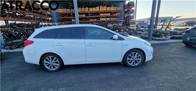 Toyota Auris 2013-2015 (Type II, Fase 1) , Motorkode: 2ZR-FXE, Girkassekode: Automat