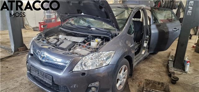 Toyota Auris 2010-2012 (Type I, Fase 2) , Motorkode: 2ZR-FXE, Girkassekode: Automat