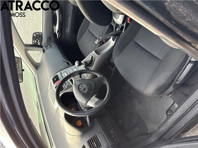 Toyota Auris 2010-2012 (Type I, Fase 2) , Motorkode: 1ZR-FAE, Girkassekode: Manuell