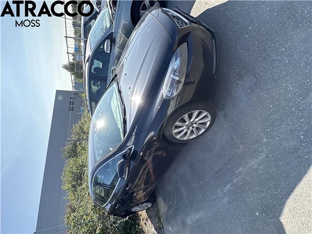 Volvo V40 2012-2019 , Motorkode: D4162T, Girkassekode: Automat