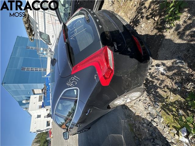 Volvo V40 2012-2019 , Motorkode: D4162T, Girkassekode: Automat
