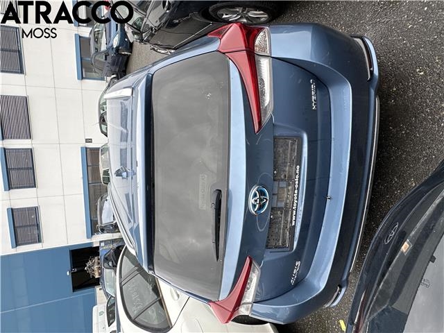 Toyota Auris 2015-2019 (Type II, Fase 2) , Motorkode: 2ZR-FXE, Girkassekode: Automat