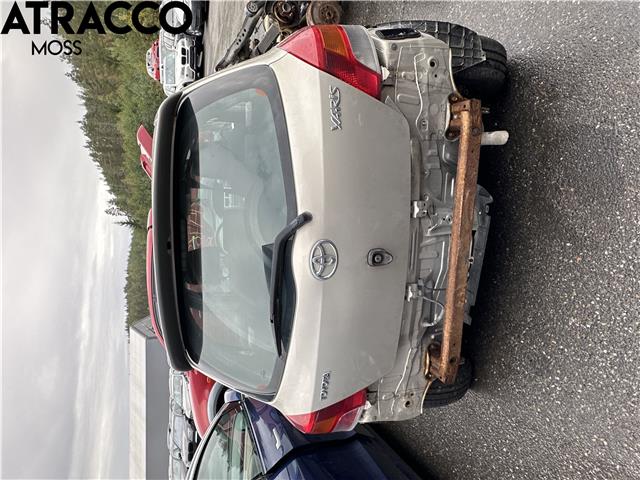 Toyota Yaris 2009-2011 (Type II, Fase 2) , Motorkode: 1KR-FE, Girkassekode: Manuell