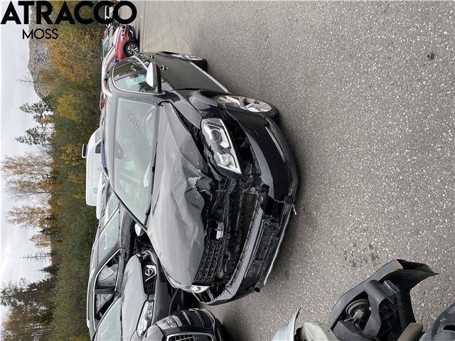 VW Passat 2011-2015 (B7) (B7), Motorkode: CFFB, Girkassekode: Manuell