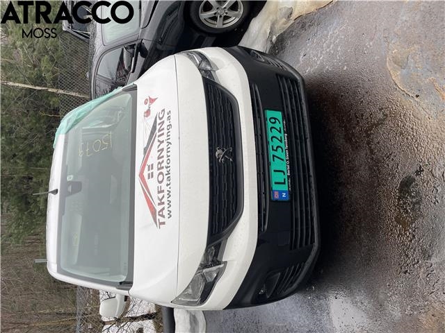 Peugeot Partner 2019-->> (Type III) , Motorkode: YHZ, Girkassekode: Automat
