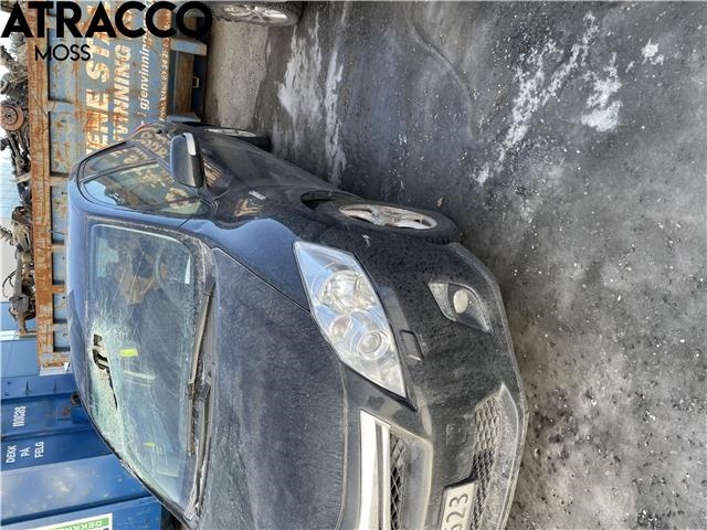 Toyota Auris 2010-2012 (Type I, Fase 2) , Motorkode: 2ZR-FXE, Girkassekode: Automat