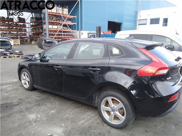 Volvo V40 2012-2019 , Motorkode: D4162T, Girkassekode: Manuell