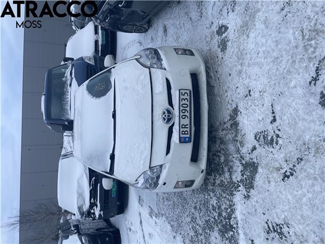 Toyota Prius 2009-2016 (Type III) (COMBI) (COMBI), Motorkode: 2ZR-FXE, Girkassekode: AUTOMAT
