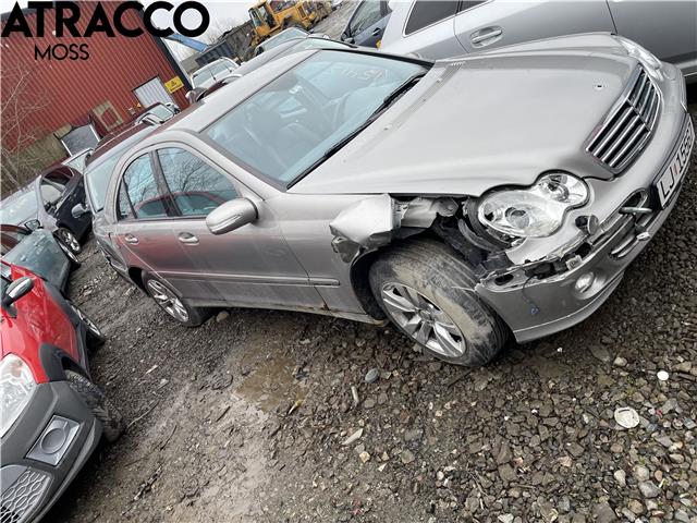 Mercedes C-Klasse 2000-2004 (Fase 1) (W203) (W203), Motorkode: M271.946, Girkassekode: Automat