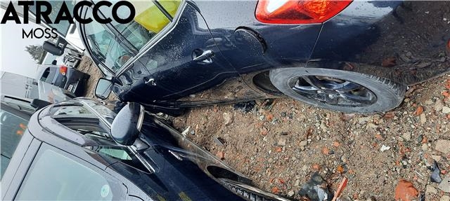 Toyota Auris 2010-2012 (Type I, Fase 2) , Motorkode: 2ZR-FXE, Girkassekode: Automat