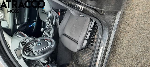 BMW 1-Serie 2011-2015 (Fase 1) (F20/F21) (F20/F21), Motorkode: N47-D16A, Girkassekode: Manuell