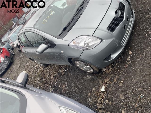 Toyota Yaris 2006-2009 (Type II, Fase 1) , Motorkode: 1ND-TV, Girkassekode: Automat