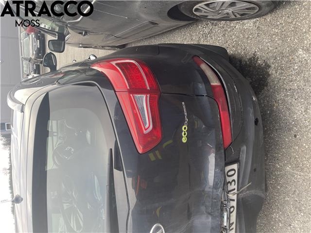 Kia Sportage 2010-2016 (Type III) , Motorkode: D4FD, Girkassekode: Manuell