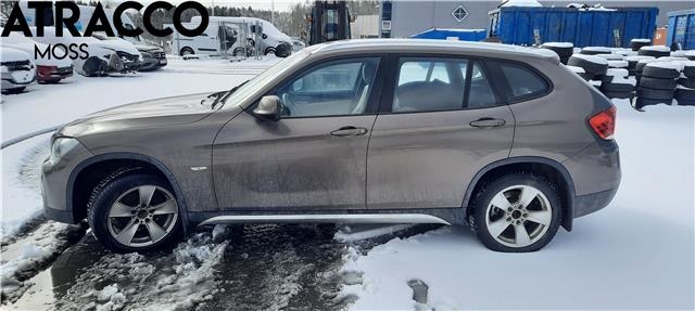 BMW X1 2009-2015 (E84) (E84), Motorkode: N47-D20C, Girkassekode: Automat