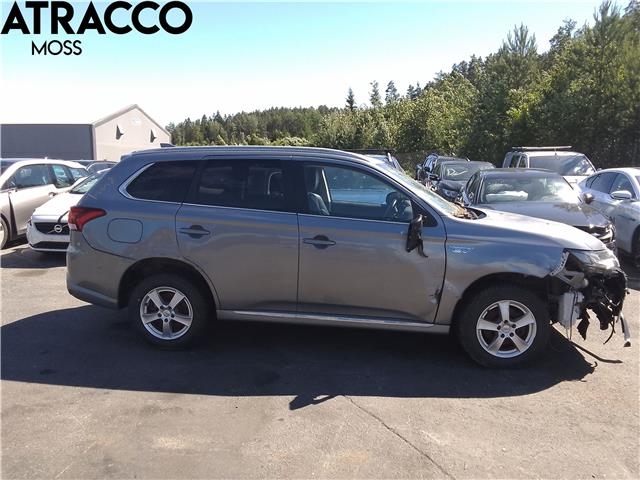 Mitsubishi Outlander 2015-->> (Type III, Fase 2) , Motorkode: 4B11, Girkassekode: Automat