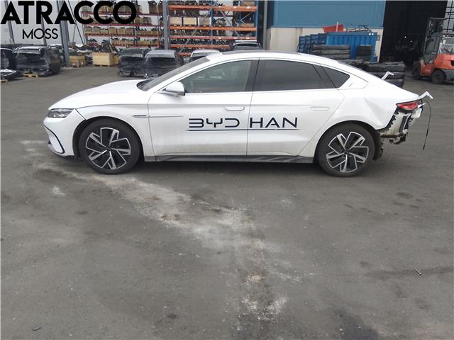 BYD Han 2022-->> , Motorkode: , Girkassekode: Automat