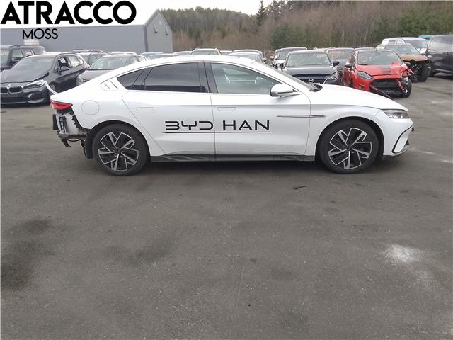 BYD Han 2022-->> , Motorkode: , Girkassekode: Automat