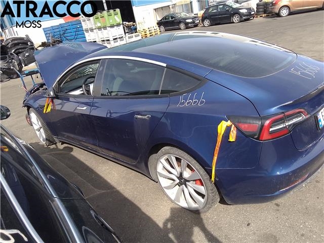 Tesla Model 3 2018-2023 (Fase 1) , Motorkode: 3D3, Girkassekode: Automat