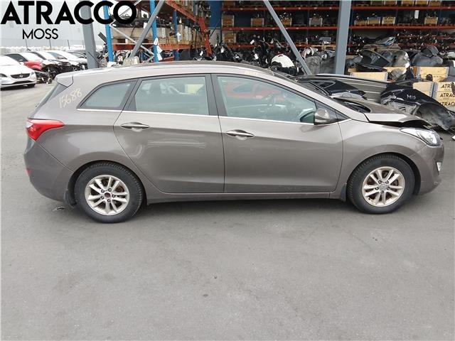 Hyundai i40 2012-2017 , Motorkode: G4FG, Girkassekode: Automat