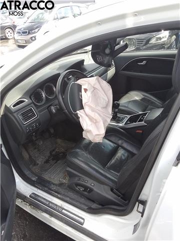 Volvo V70 2007-2013 (Type III, Fase 1) , Motorkode: D4162T, Girkassekode: Manuell