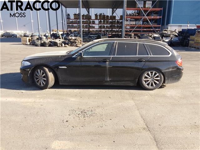 BMW 5-Serie 2010-2017 (F10/F11) (F10/F11), Motorkode: N47-D20C, Girkassekode: Manuell