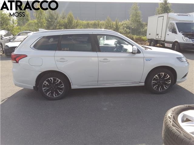 Mitsubishi Outlander 2012-2015 (Type III, Fase 1) , Motorkode: 4B11, Girkassekode: 