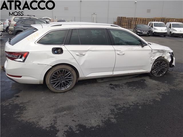 Škoda Superb 2015-->> (Type III) , Motorkode: DFCA, Girkassekode: Automat