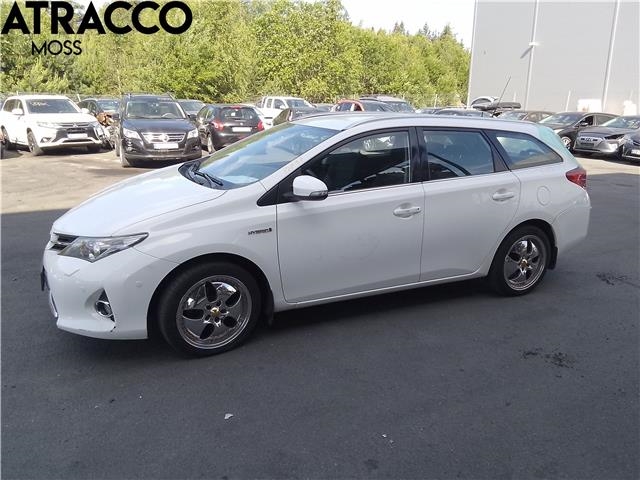 Toyota Auris 2013-2015 (Type II, Fase 1) , Motorkode: 2ZR-FXE, Girkassekode: Automat
