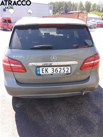 Mercedes B-Klasse 2011-2018 (W246) (W246), Motorkode: EM0004, Girkassekode: Automat