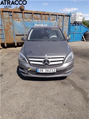 Mercedes B-Klasse 2011-2018 (W246) (W246), Motorkode: EM0004, Girkassekode: Automat