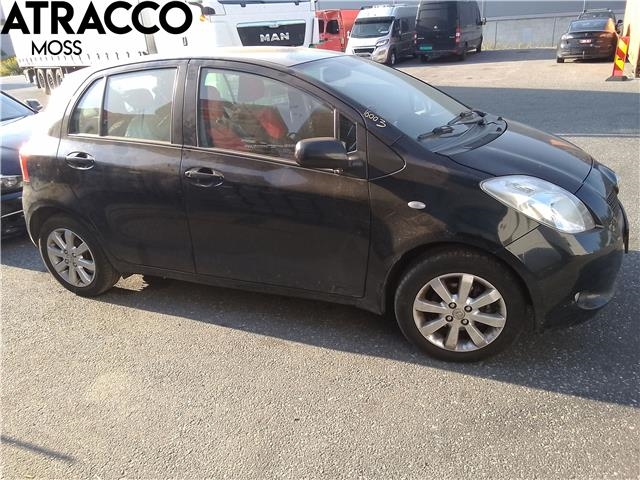 Toyota Yaris 2006-2009 (Type II, Fase 1) , Motorkode: 2SZ-FE, Girkassekode: Automat