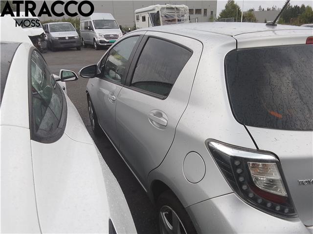 Toyota Yaris 2012-2014 (Type III, Fase 1) , Motorkode: 1NZ-FXE, Girkassekode: Automat