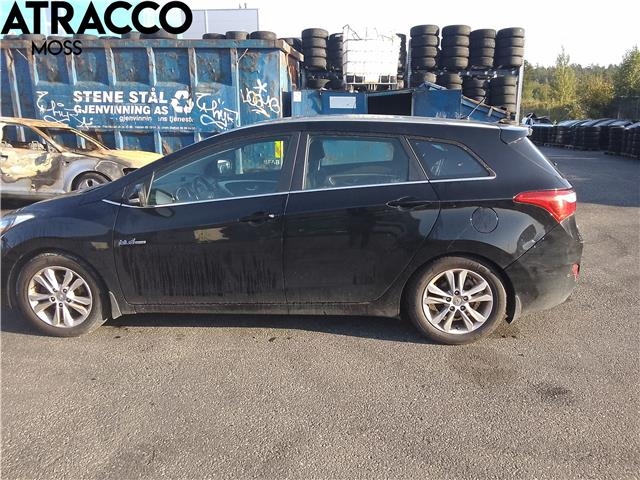 Hyundai i40 2012-2017 , Motorkode: G4FG, Girkassekode: Manuell