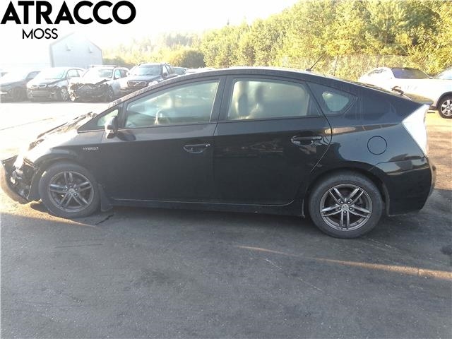 Toyota Prius 2009-2016 (Type III) (COMBI) (COMBI), Motorkode: 2ZR-FXE, Girkassekode: AUTOMAT