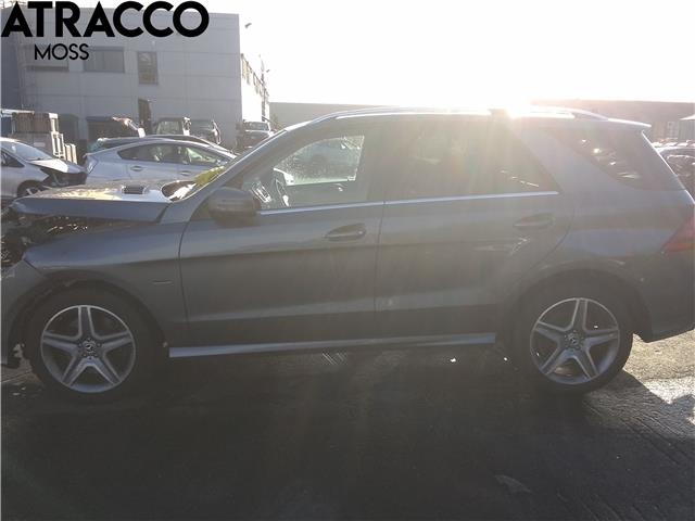 Mercedes GLE 2015-2018 (Fase 2) (W166) (W166), Motorkode: M276.821, Girkassekode: Automat
