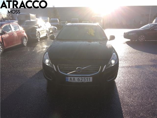 Volvo V60 2010-2013 (Type I, Fase 1) , Motorkode: D4162T, Girkassekode: Manuell