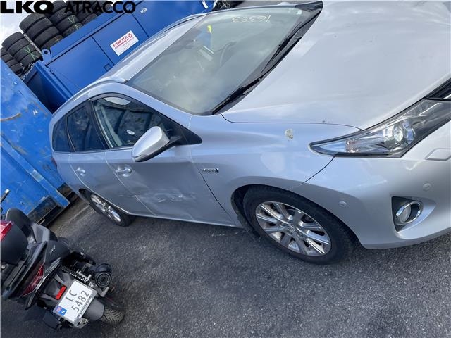 Toyota Auris 2013-2015 (Type II, Fase 1) , Motorkode: 2ZR-FXE, Girkassekode: Automat