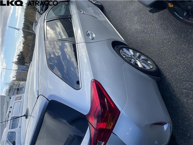 Toyota Auris 2013-2015 (Type II, Fase 1) , Motorkode: 2ZR-FXE, Girkassekode: Automat