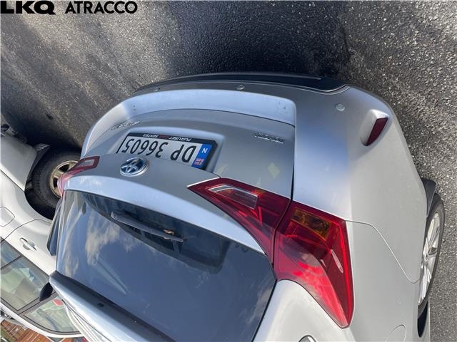 Toyota Auris 2013-2015 (Type II, Fase 1) , Motorkode: 2ZR-FXE, Girkassekode: Automat