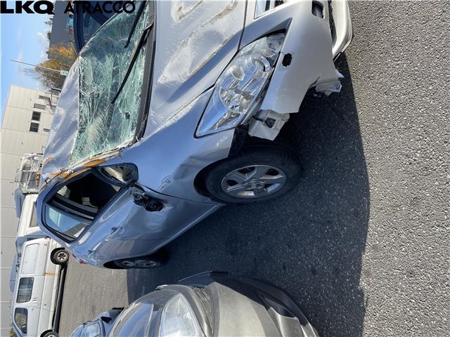 Toyota Auris 2010-2012 (Type I, Fase 2) , Motorkode: 2ZR-FXE, Girkassekode: Automat