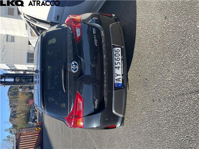 Toyota Auris 2013-2015 (Type II, Fase 1) , Motorkode: 2ZR-FXE, Girkassekode: Automat