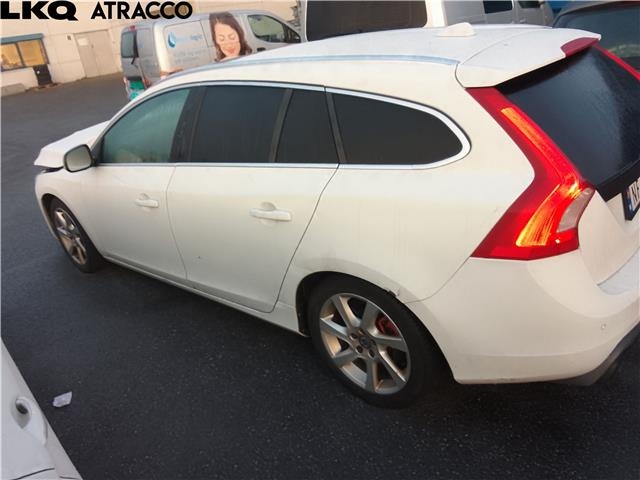Volvo V60/V60 CC 2013-2018 (Type I, Fase 2) , Motorkode: D4162T, Girkassekode: Automat