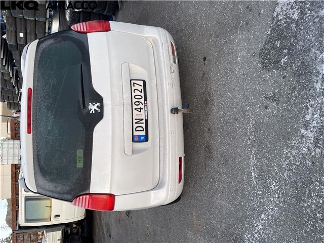 Peugeot 5008 2010-2017 (Type I) , Motorkode: 9HZ, Girkassekode: Automat