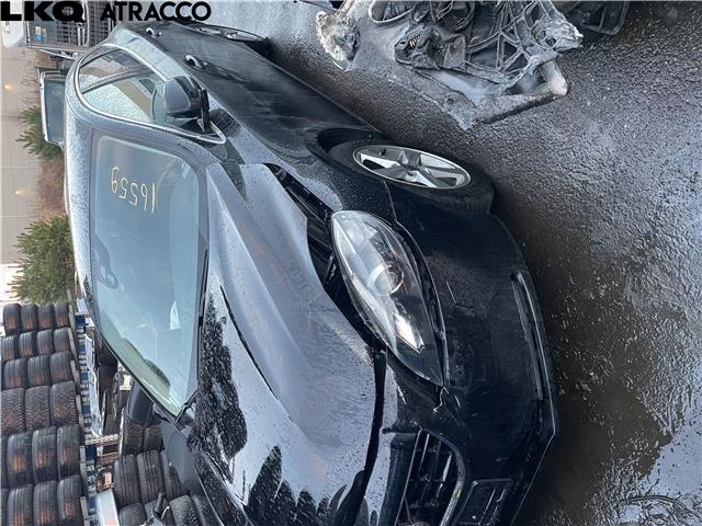 Volvo V40 2012-2019 , Motorkode: B4164T4, Girkassekode: Manuell